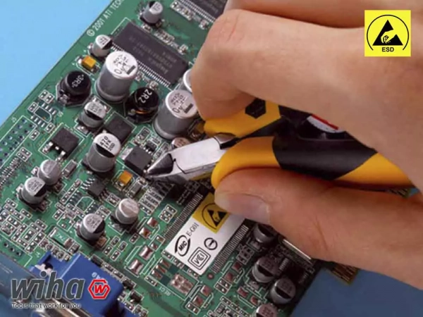 WIHA 26822, Бокорезы антистатические Professional ESD, с пруж. для удерж. пров., Z41404